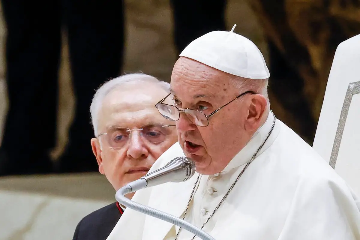 Pope Francis urges immediate ceasefire in Lebanon, Gaza