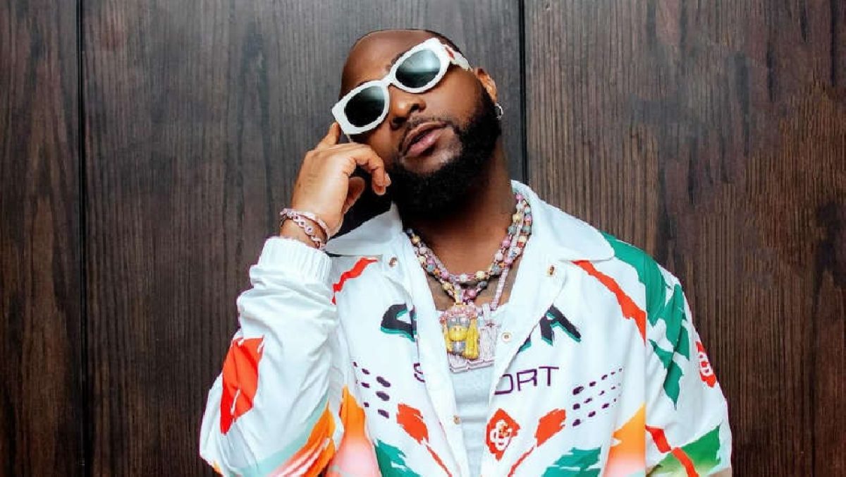 I’m from respectful family, Davido Responds to Wizkid’s Taunt