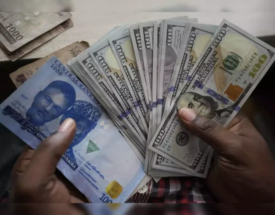 Naira Strengthens Against Dollar as Nigeria Adopts New FX Trading Platform