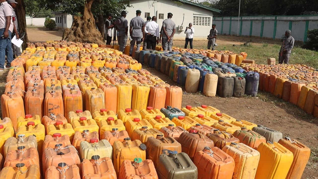 Nigeria Customs Service to Auction Seized Petrol at N400 per litre for Festive Transportation Relief