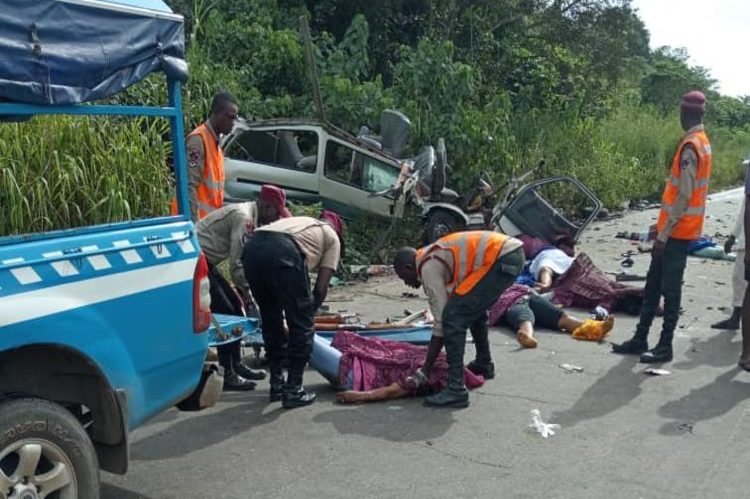 One Dead, Four Injured in Lagos-Ibadan Expressway Accidents