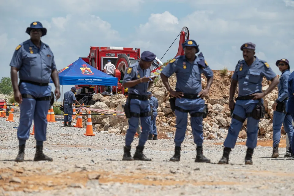 At Least 78 Dead as Standoff at South African Mine Ends