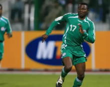 Julius Aghahowa Declares Ola Aina as Premier League’s Top Right-Back