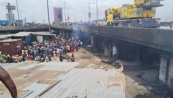 Lagos to Enforce Removal of Stalls Under Apongbon Bridge on Tuesday