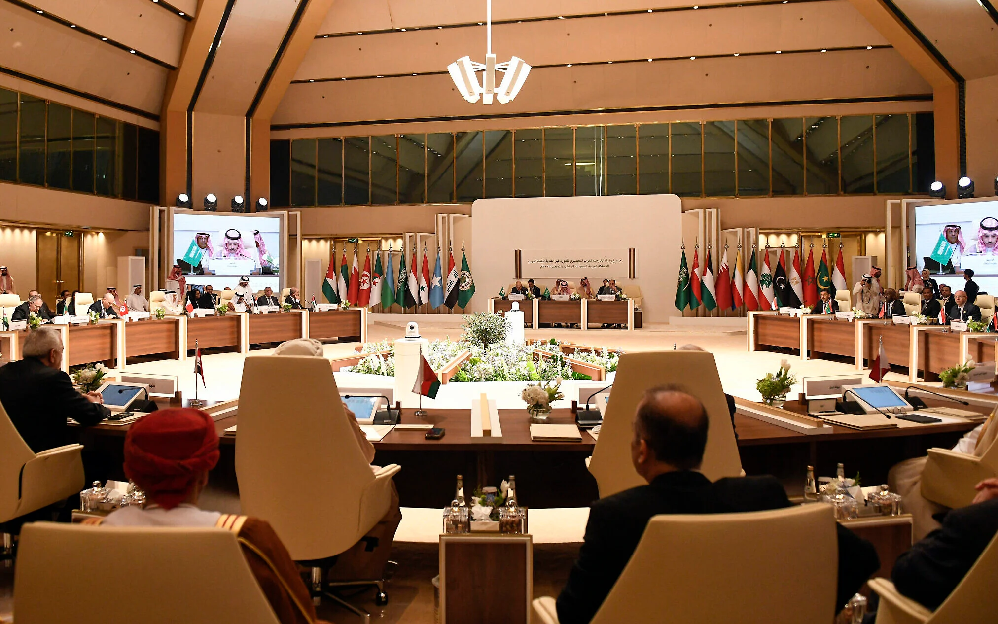 Arab Leaders Convene in Saudi Arabia for Emergency Talks on Gaza