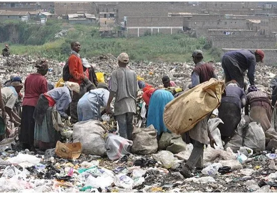 Lagos Authorities Clamp Down on Illegal Recycling and Scavenging