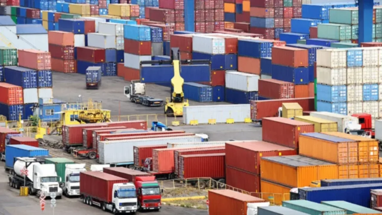 Manufacturers Oppose Port Tariff Hike, Warn of Economic Fallout