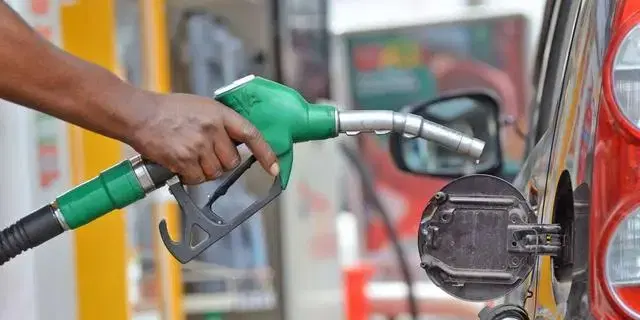 Nigeria imports 25m litres of petrol daily, says Federal Government