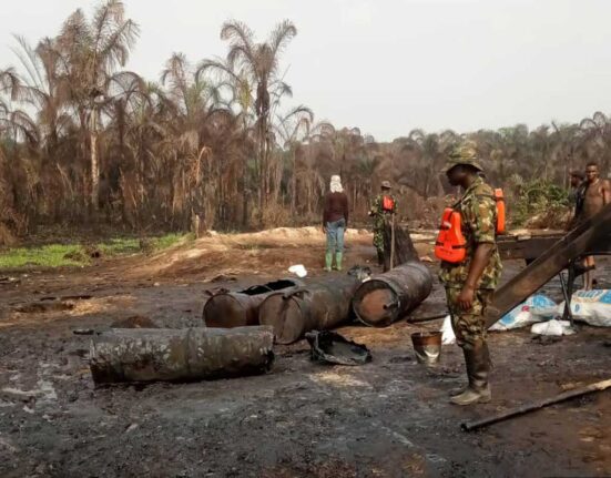 Nigerian Army Cracks Down on Oil Theft, Arrests 29 Suspects