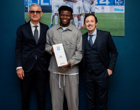 Taye Taiwo Inducted into Olympique Marseille’s Hall of Fame