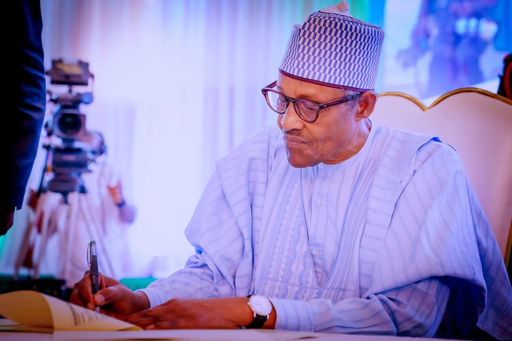 Ex-President Buhari Reaffirms Loyalty to APC