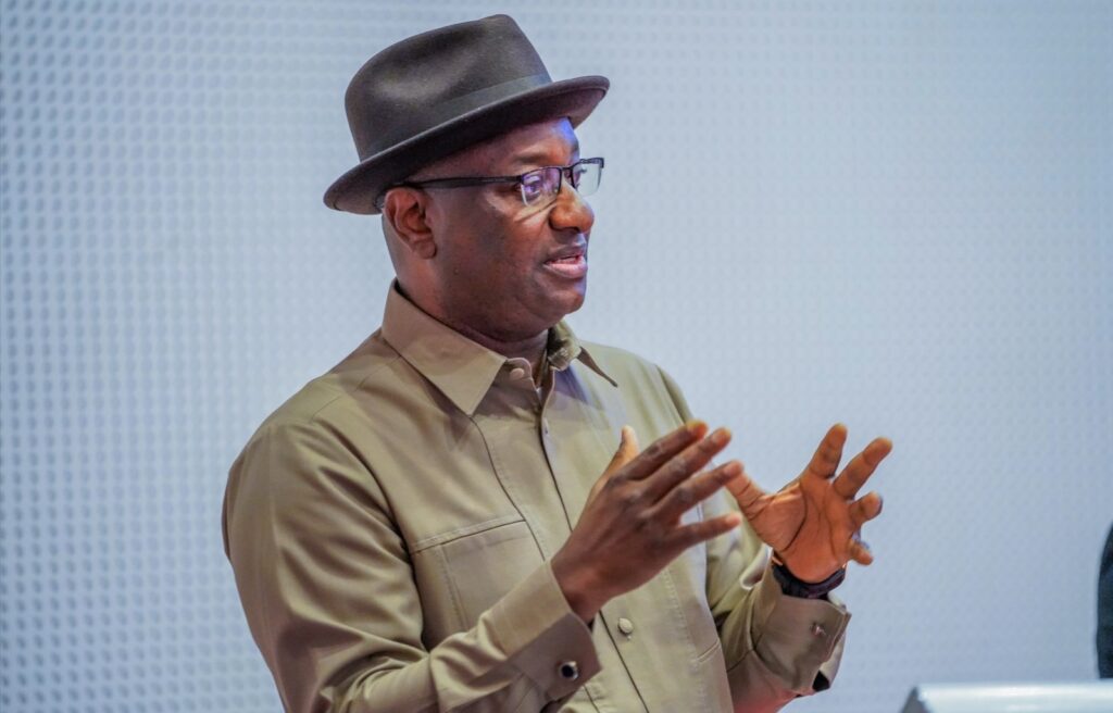 Aviation Minister Denies Report on Enugu Airport Concession Agreement