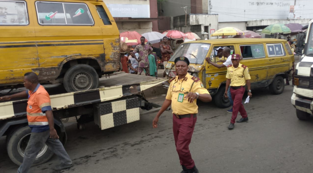 Lagos Impounds 959 Vehicles in CBD Crackdown, Unveils Apapa Office