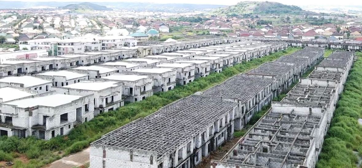 Minister Inaugurates Panel to Oversee Recovered 753-Unit Housing Estate in Abuja