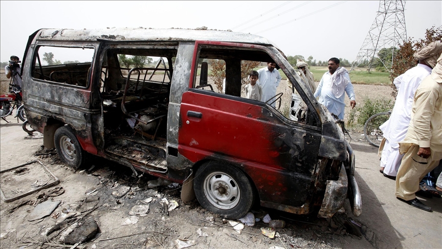 School bus attack kills at least six people in Pakistan