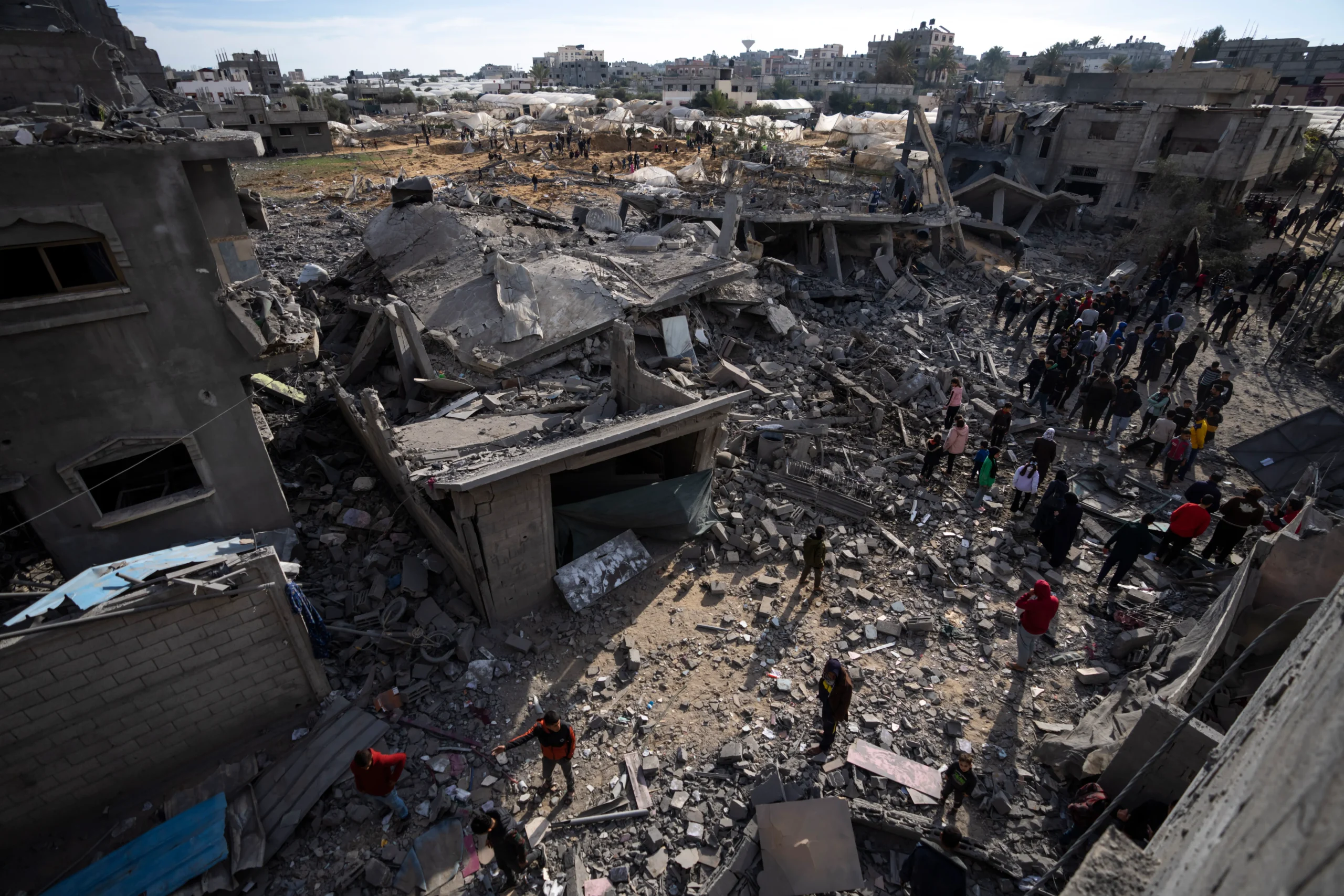 Smotrich Calls for Total Destruction of Gaza as Israel Prepares for Possible Expanded Offensive