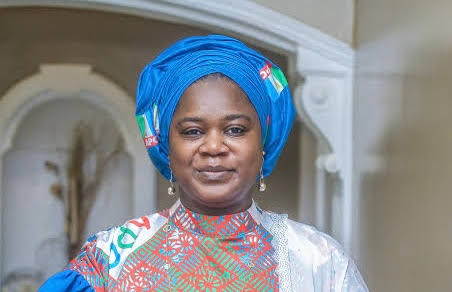 Niger Governor’s Wife Donates ₦50 Million to Flood Victims in Mokwa