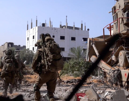 Israel Closes Key Gaza Crossings Amid Rising Civilian Deaths and International Criticism