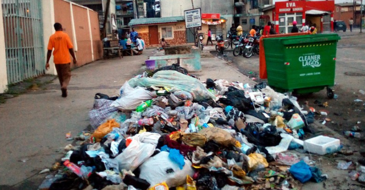 Five People remanded for dumping waste in Lagos canal