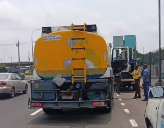 Lagos Impounds Heavy Trucks on Third Mainland Bridge in Safety Crackdown