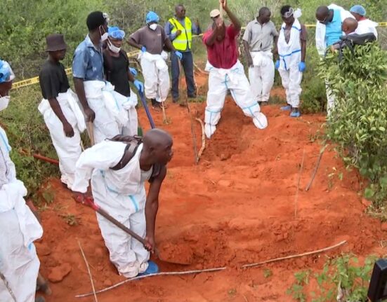 Kenya Uncovers More Graves Linked to Religious Cult