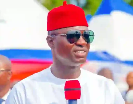 Ebonyi Raises Minimum Wage to ₦90,000