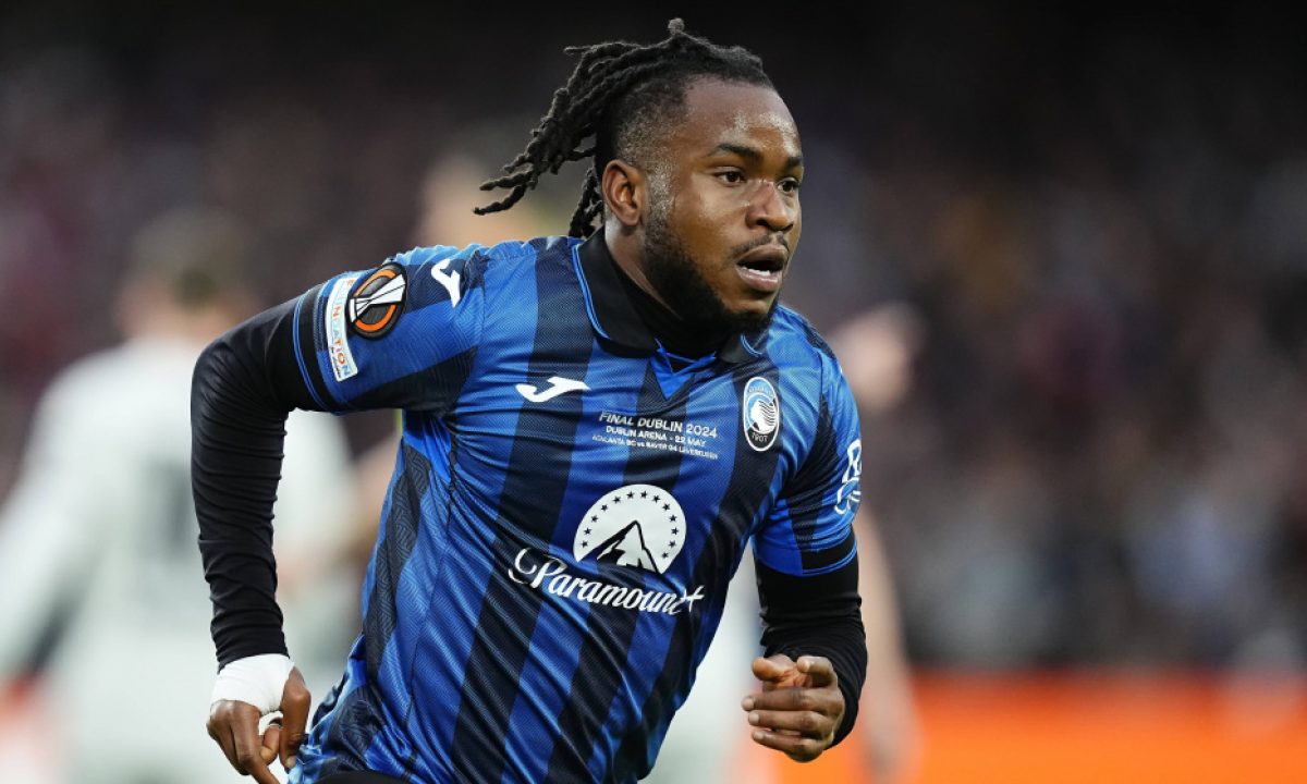 Atalanta Urged to Reintegrate Lookman Amid Uncertain Future