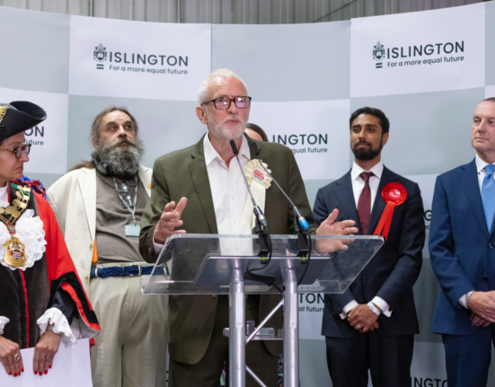 Corbyn Hosts Gaza Tribunal on UK Role in Israel’s War