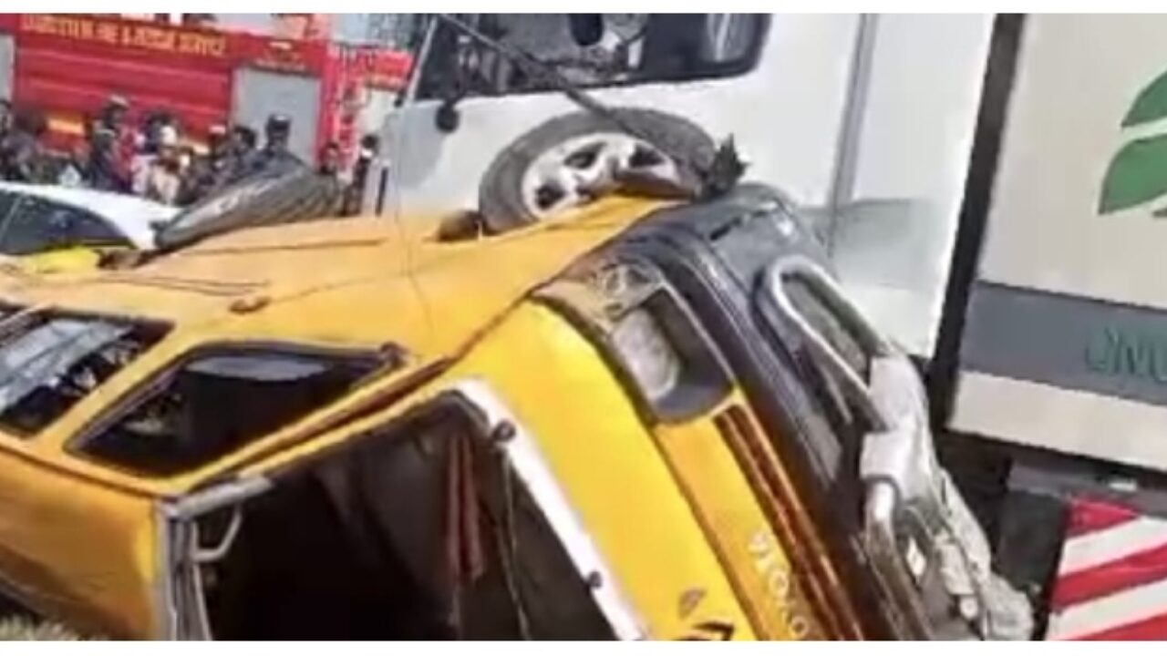 One Killed, Two Injured in Ikorodu Road Crash