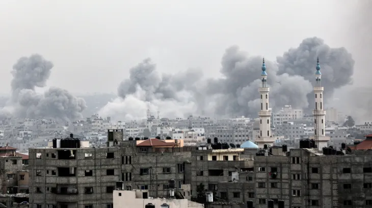 Israeli Forces Intensify Gaza City Offensive
