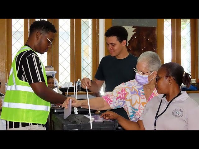 Seychelles to rerun presidential election after no outright winner