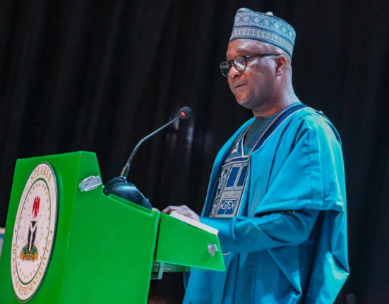 House of Representatives Swears In Three New Members