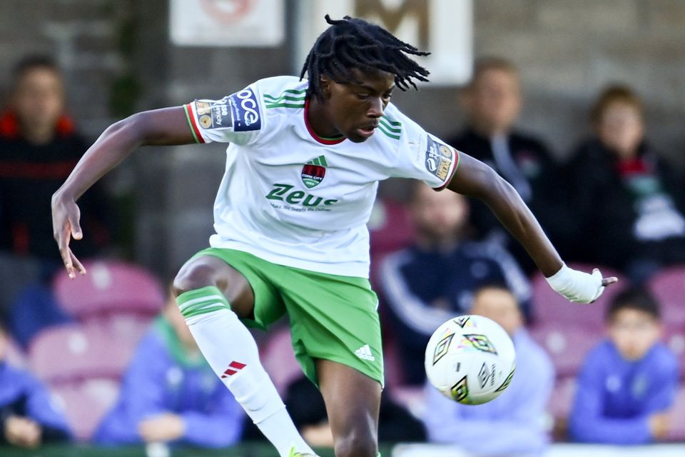 Chelsea Outclass Benfica Despite Umeh’s Historic Goal