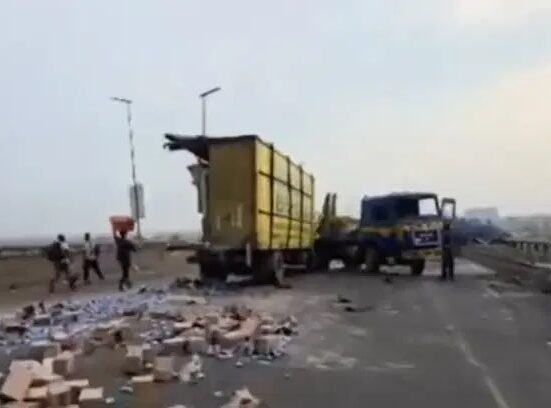Policeman, Five Others Killed in Lagos-Ibadan Expressway Crash