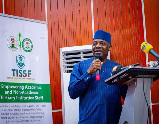 FG Scraps Mother Tongue Policy, Adopts English for Child Education