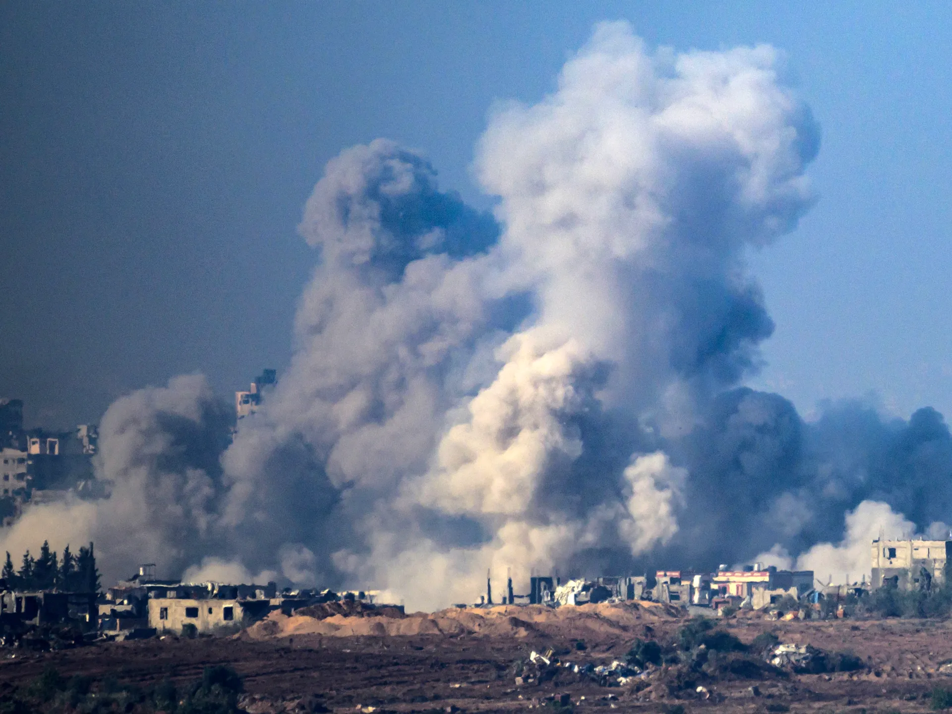 Israeli Strikes Hit Gaza as Truce Falters Amid Fresh Accusations