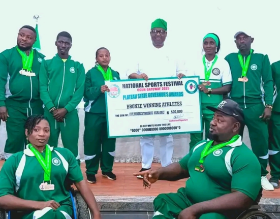 Plateau Governor Rewards Medal-Winning Athletes with Cash Prizes