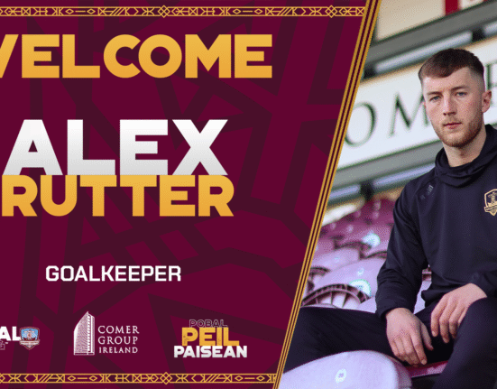 Alex Rutter scores late equaliser as Brighton hold West Ham to 1–1 draw