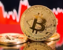 Bitcoin Slides Below $90,000 Amid AI Market Jitters