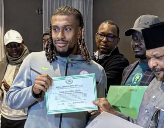 FG Hands Certificates Of National Honours, House Documents To Super Eagles