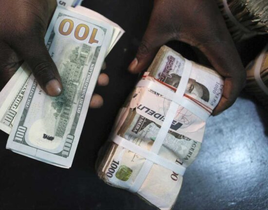 Forex Traders Blame Liquidity Crunch For Naira Decline