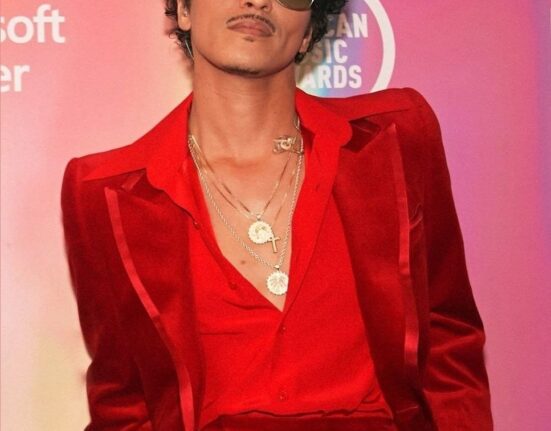 Bruno Mars Announces Completion of New Studio Album