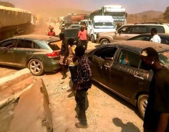 Student unions threaten nationwide protests over bad federal roads