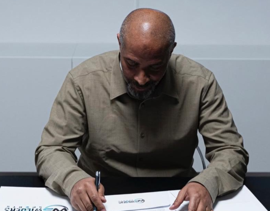 Super Eagles Coach Eric Chelle Joins French Agency