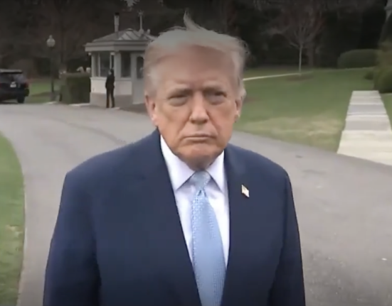 Trump Delays Planned Strikes on Iran’s Energy Infrastructure