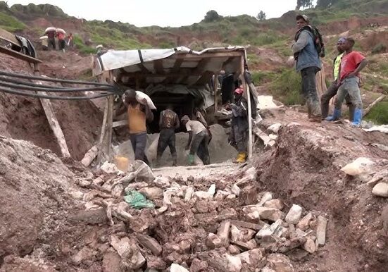Over 200 People Dead in Landslide at DRC Coltan Mine