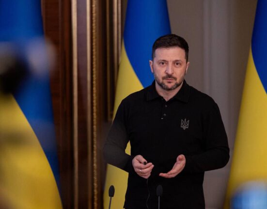 Ukraine sends over 200 military experts to Gulf countries