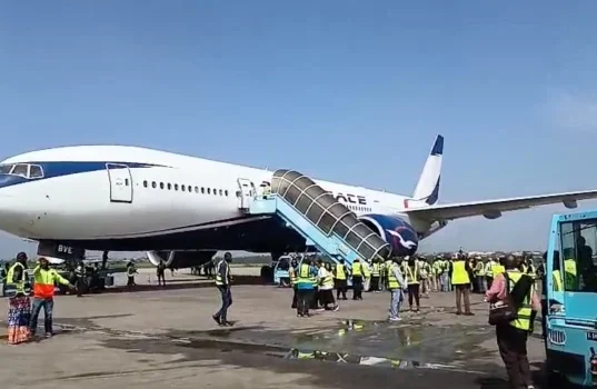 271 Nigerians Evacuated From South Africa Arrive In Lagos