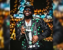 Davido advocates for release of kidnapped Oyo pupils at World Cup concert