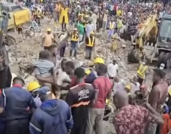 Rescuers Pull 6 Survivors from Collapsed Lagos Building